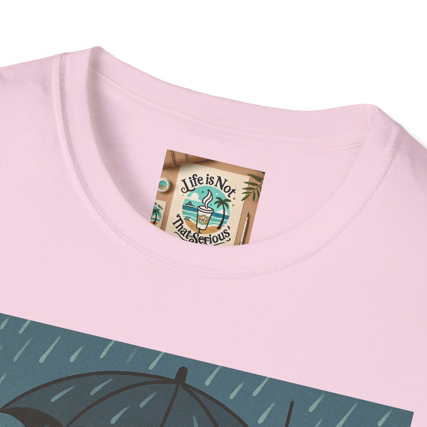 Graphic Tee - Raining in New York and still smiling Life is not that serious